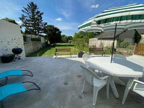 Gite Au Bord Du Cher "La Mesange Verte" Savonnières Zewnętrze zdjęcie